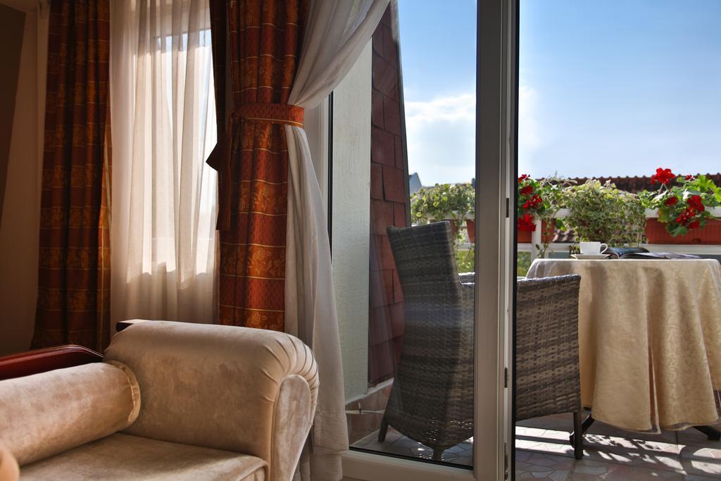 Garni Hotel President De Luxe 크라구예바츠 객실 사진